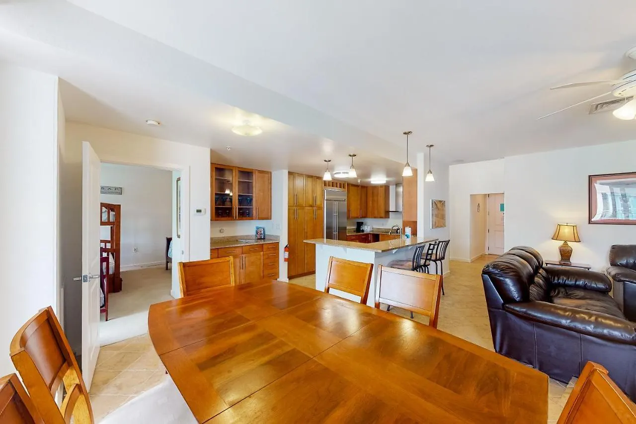 The Sanctuary - Penthouse Paradise 402A Virginia Beach