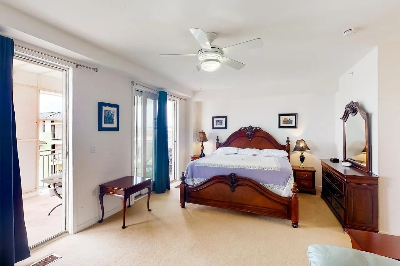 Apartment The Sanctuary - Penthouse Paradise 402A Virginia Beach
